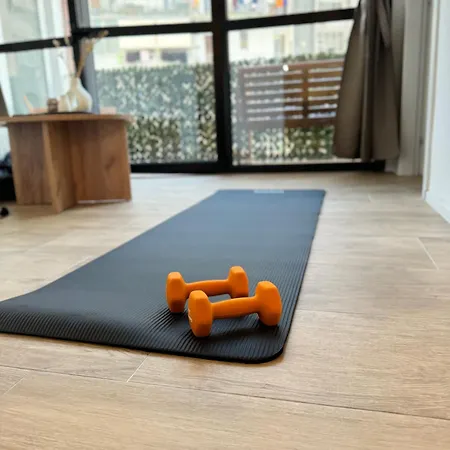 Spacious 4 Apartment, 8min Walk To Old Town, Free Parking, New * 巴里