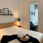 Spacious 4 Apartment, 8min Walk To Old Town, Free Parking, New * Bari